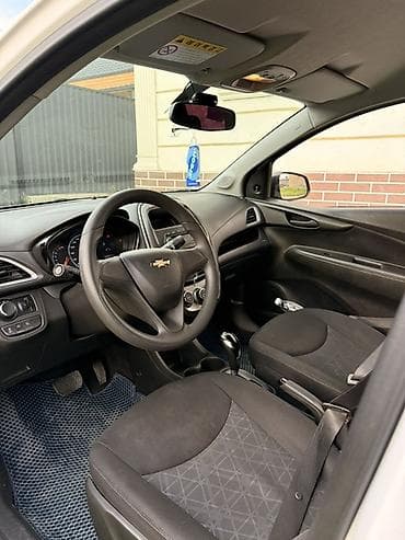 квадроцикл в бишкеке: Chevrolet Spark: 2018 г., 1 л, Вариатор, Бензин, Хэтчбэк — 8