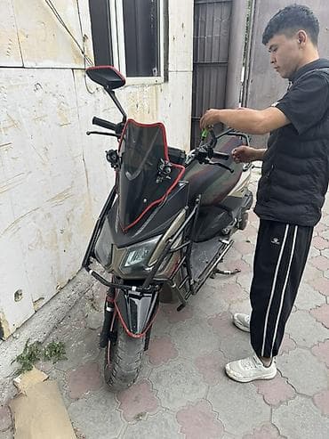 Продается Сумурай скутер Минусы Не работает спидометр и по пластику — 1
