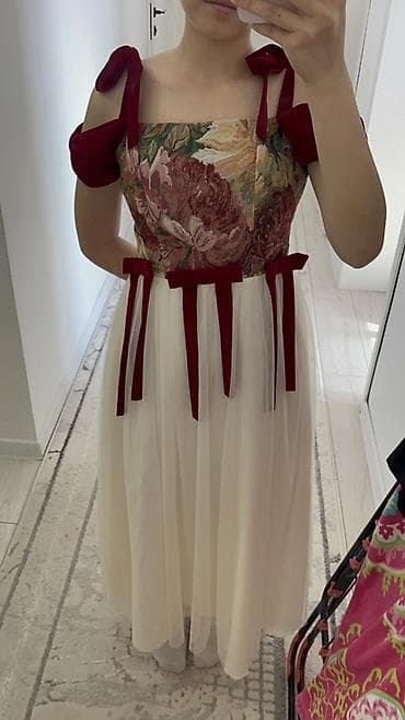 Жеке буюмдар: Платье миди с корсетом-гобеленом и воздушной юбкой - Верх: корсетный — 4