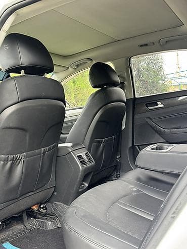 маши: Hyundai Sonata: 2020 г., 2 л, Автомат, Гибрид, Седан — 2