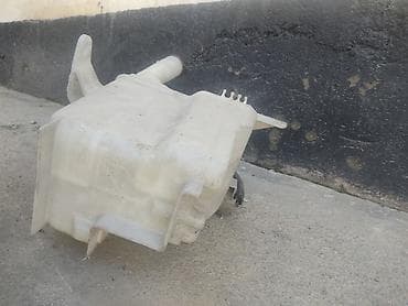 dodge 2002: Бочок для лобового омывания стекол . камри 30. Купил себе, не — 2