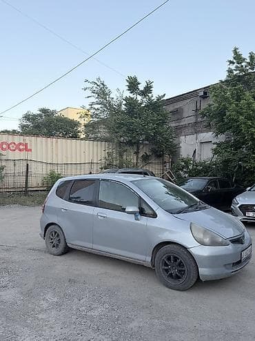 аито: Honda Fit: 2003 г., 1.3 л, Вариатор, Бензин, Хэтчбэк — 2