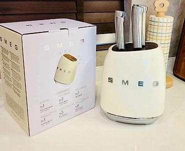 маленький нож: Набор ножей с подставкой SMEG ﻿​Наборы ножей с подставкой от SMEG — — 1