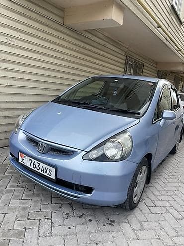 Honda Fit: 2002 г., 1.5 л, Автомат, Бензин, Хэтчбэк — 3