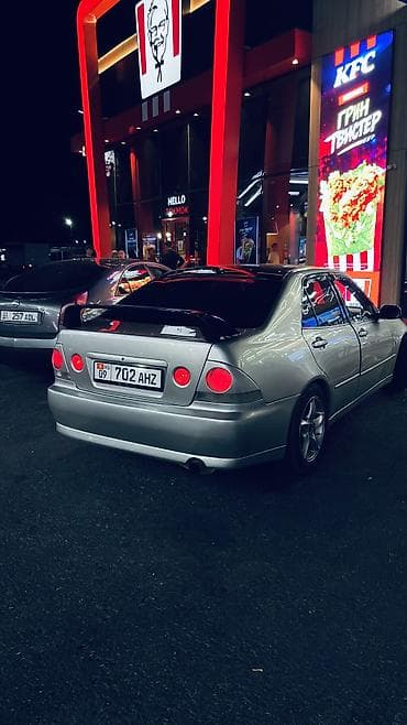 Продажа авто: Toyota Altezza: 1999 г., 0.2 л, Автомат, Бензин, Седан — 2
