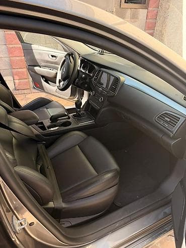 Продажа авто: Renault SM6: 2020 г., 2 л, Автомат, Газ, Седан — 8