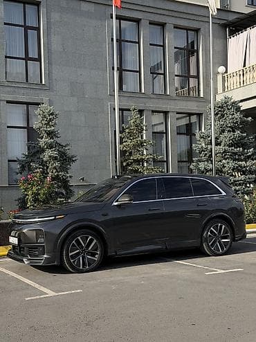launch pro elite: Lixiang L7: 2023 г., 1.5 л, Автомат, Электромобиль, Внедорожник — 1