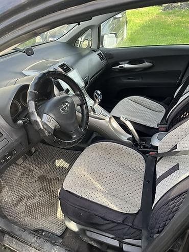 гитара на хонда фит: Toyota Auris: 2008 г., 1.6 л, Робот, Газ, Хэтчбэк — 4