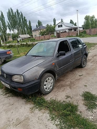 audi a6 1999: Volkswagen Golf: 1994 г., 1.6 л, Хэтчбэк — 4
