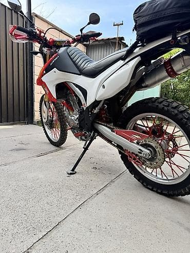 пользовались: Эндуро Honda, 250 куб. см, Бензин, Взрослый, Б/у — 5