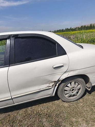 Продажа авто: Daewoo Nubira: 2002 г., Бензин, Седан — 6