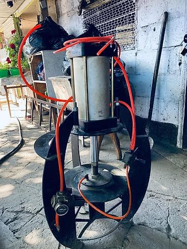 оборудование для пекарня: Пресс станок без ЧПУ — 1