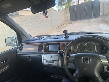 авто элек: Honda Stepwgn: 2004 г., 2 л, Вэн/Минивэн — 4