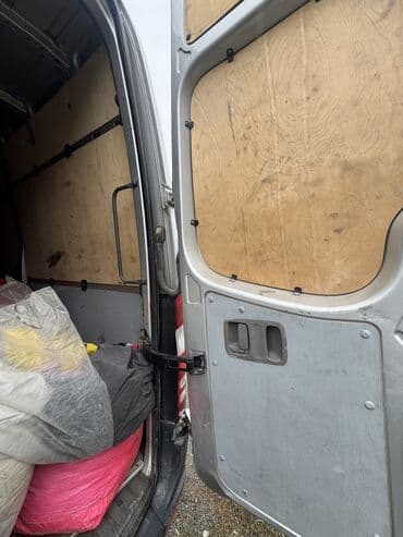 срочно продаю в связи с переездом: Mercedes-Benz Спринтер: 2013 г., 2.7 л, Механика, Дизель, Фургон — 7