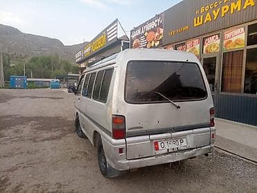 g2 master: Mitsubishi L300: 1995 г., 2.5 л, Механика, Дизель, Минивэн — 3