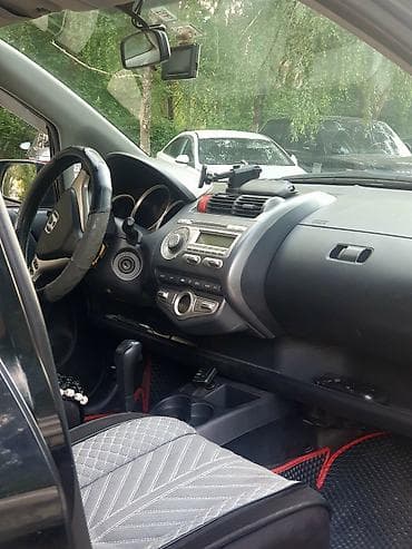 jet car: Honda Jazz: 2005 г., 1.5 л, Вариатор, Бензин, Хэтчбэк — 10