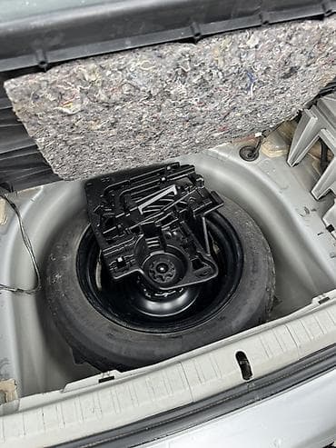 приус фара: Toyota Prius: 2015 г., 1.8 л, Вариатор, Гибрид, Хэтчбэк — 10