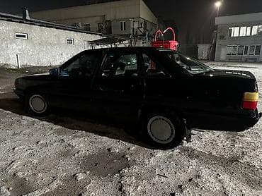 q 7: Audi 100: 1988 г., 2.3 л, Ручные, Бензин, Седан — 4