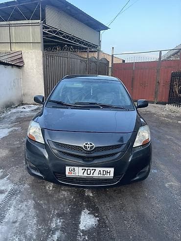 тайота каролла 2007: Toyota Yaris: 2007 г., 1.5 л, Автомат, Бензин, Седан — 1