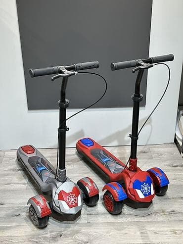 Детский самокат, Трёхколёсный