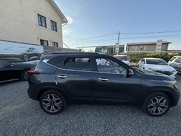 6: Kia Seltos: 2019 г., 1.6 л, Робот, Бензин, Кроссовер — 4