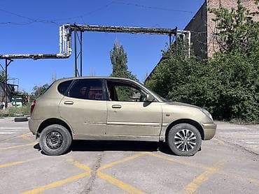 scion xa: Daihatsu Storia: 1998 г., 1 л, Автомат, Бензин, Хэтчбэк — 6