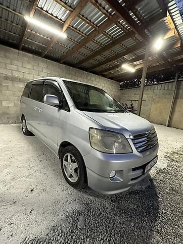 noah town ace: Toyota Noah: 2003 г., 2 л, Автомат, Бензин, Минивэн — 6