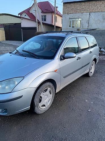 Ford Focus: 2001 г., 1.6 л, Механика, Бензин, Универсал