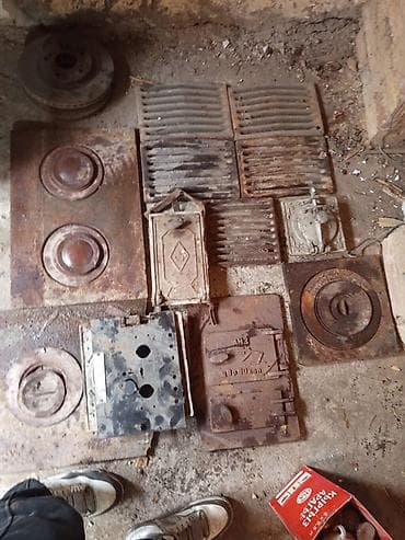 буржуа: Чугунные комплектующие для печей и каминов Состав набора: - Варочные — 1