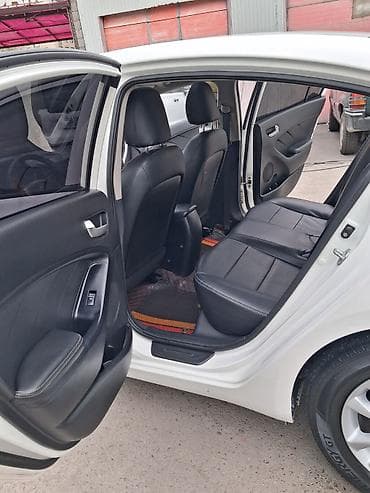 Kia K3: 2019 г., 1.6 л, Автомат, Газ, Седан — 10