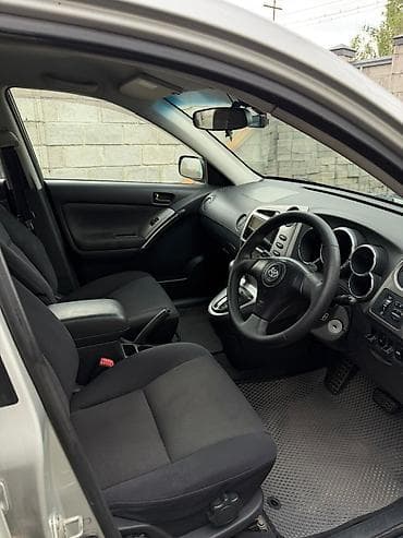 трактор 82 1: Toyota Voltz: 2002 г., 1.8 л, Автомат, Бензин — 7