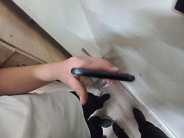 jbl flip 3: IPhone 7, Б/у, 32 ГБ, Черный, Чехол, 70 % — 3