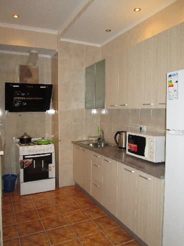 долгосрочная квартира дордой: 3 комнаты, Агентство недвижимости, С мебелью полностью — 2