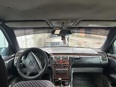 пенообразователь для мойки: Mercedes-Benz E-Class: 1995 г., 2.3 л, Механика, Бензин, Седан — 4