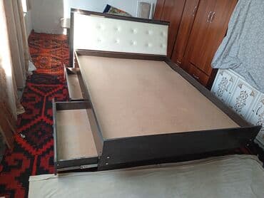 кровать двуспальная металлическая: Продаю двухспальный кровать в отличном состоянии ( пользовались год) — 5