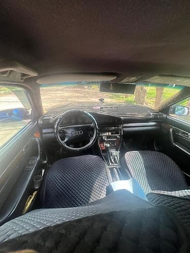 освещение авто: Audi A6: 1995 г., 2.6 л, Механика, Бензин, Седан — 8