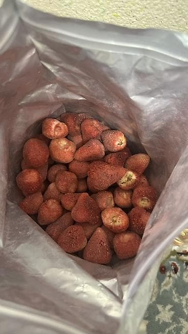 кона: Наборы с ассорти сухофруктов и снэков в подарочной упаковке. Состав — 5