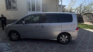 Продажа авто: Honda Stepwgn: 2006 г., 2 л, Автомат, Бензин, Минивэн — 2