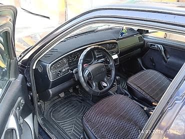 wolksvagen bora: Volkswagen Vento: 1994 г., 1.8 л, Ручные, Бензин, Седан — 1