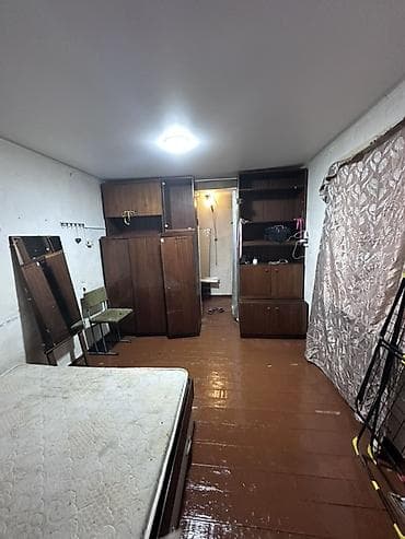 Бөлмөлөрдү ижарага берүү: Сдаются в аренду простые комнаты в отдельном строении. Две — 2