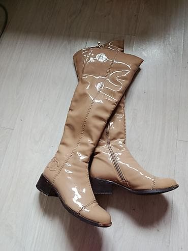 трекинговые обувь: Сапоги, 38, Chanel, Б/у, цвет - Бежевый, Самовывоз — 1