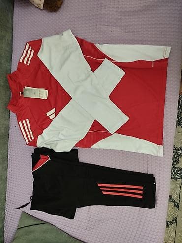 Спортивный костюм adidas (верх + брюки) - Комплект