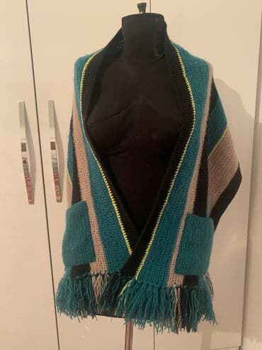 исламский товар: Продаётся шерстяной вязаный палантин с карманами, стильный, очень — 4
