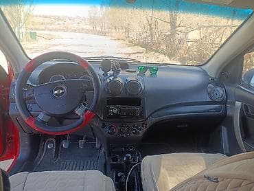 арзан матиз 1: Chevrolet Aveo: 2008 г., 1.2 л, Кол менен иштөөчү, Бензин, Седан — 7