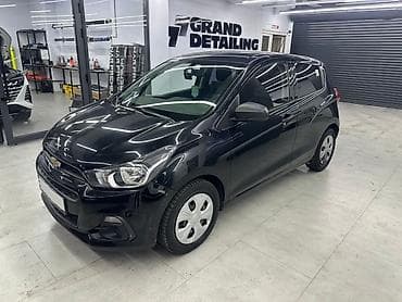 Транспорт: Chevrolet Spark: 2016 г., 1 л, Автомат, Бензин, Хэтчбэк — 5