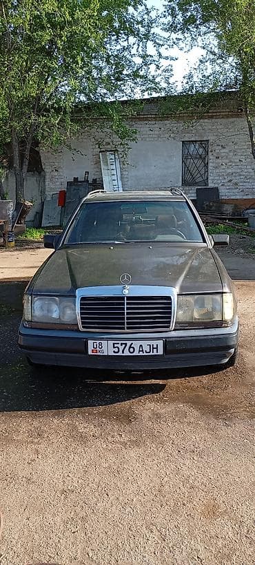 сидения w210: Mercedes-Benz W124: 1988 г., 2.5 л, Ручные, Дизель, Универсал — 1