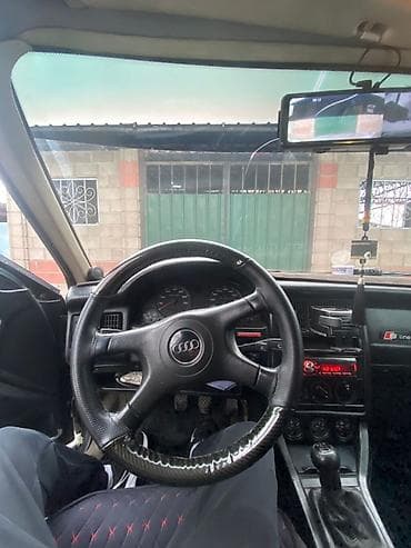 салон б4: Audi 80: 1988 г., 1.8 л, Механика, Бензин, Седан — 8