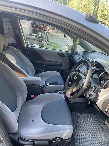 Унаа сатуу: Honda Fit: 2003 г., 1.3 л, Автомат, Бензин, Хетчбек — 5