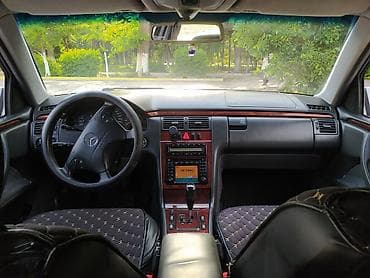 Продажа авто: Mercedes-Benz E-Class: 2000 г., 2.8 л, Автомат, Бензин, Седан — 7