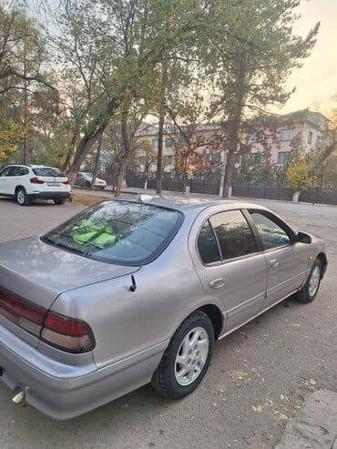 шины разноширокие: Nissan Maxima: 1996 г., 2 л, Механика, Бензиновая, Седан — 4